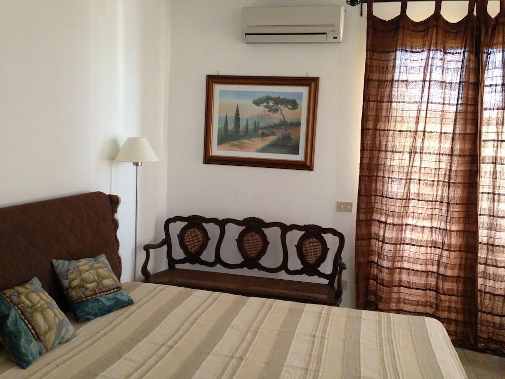 Residence Mareblu Barcellona-Pozzo di Gotto Cameră foto